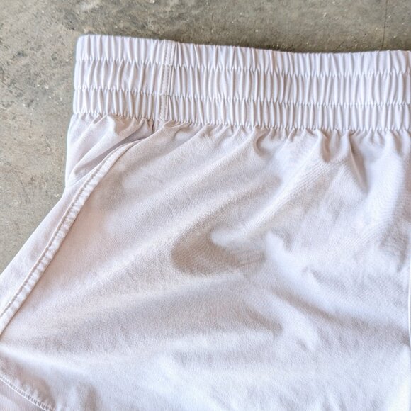 Athleta White Mesh Racer Run 4" Short large - Picture 2 of 9